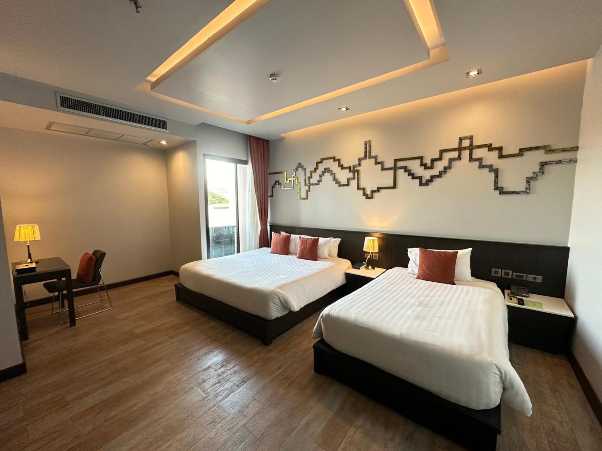 Sorin Hotel Surin Bagian luar foto
