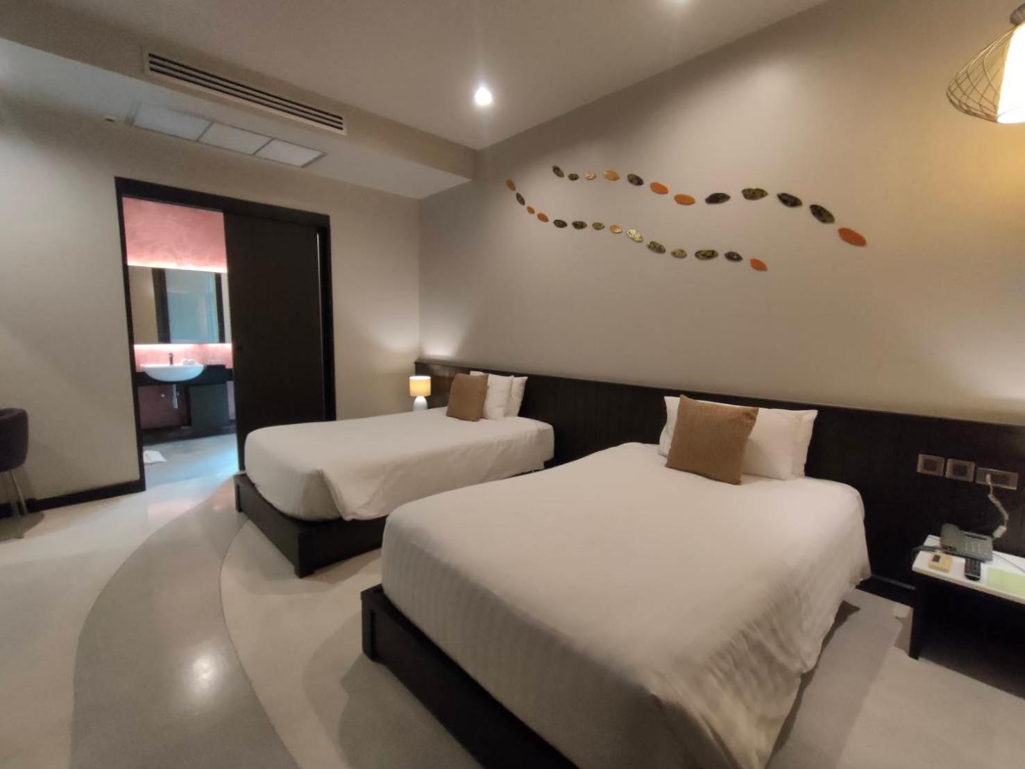 Sorin Hotel Surin Bagian luar foto